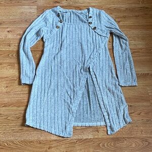 Ribbed Button-Accent Long Sleeve Tunic- Cozy Light Gray